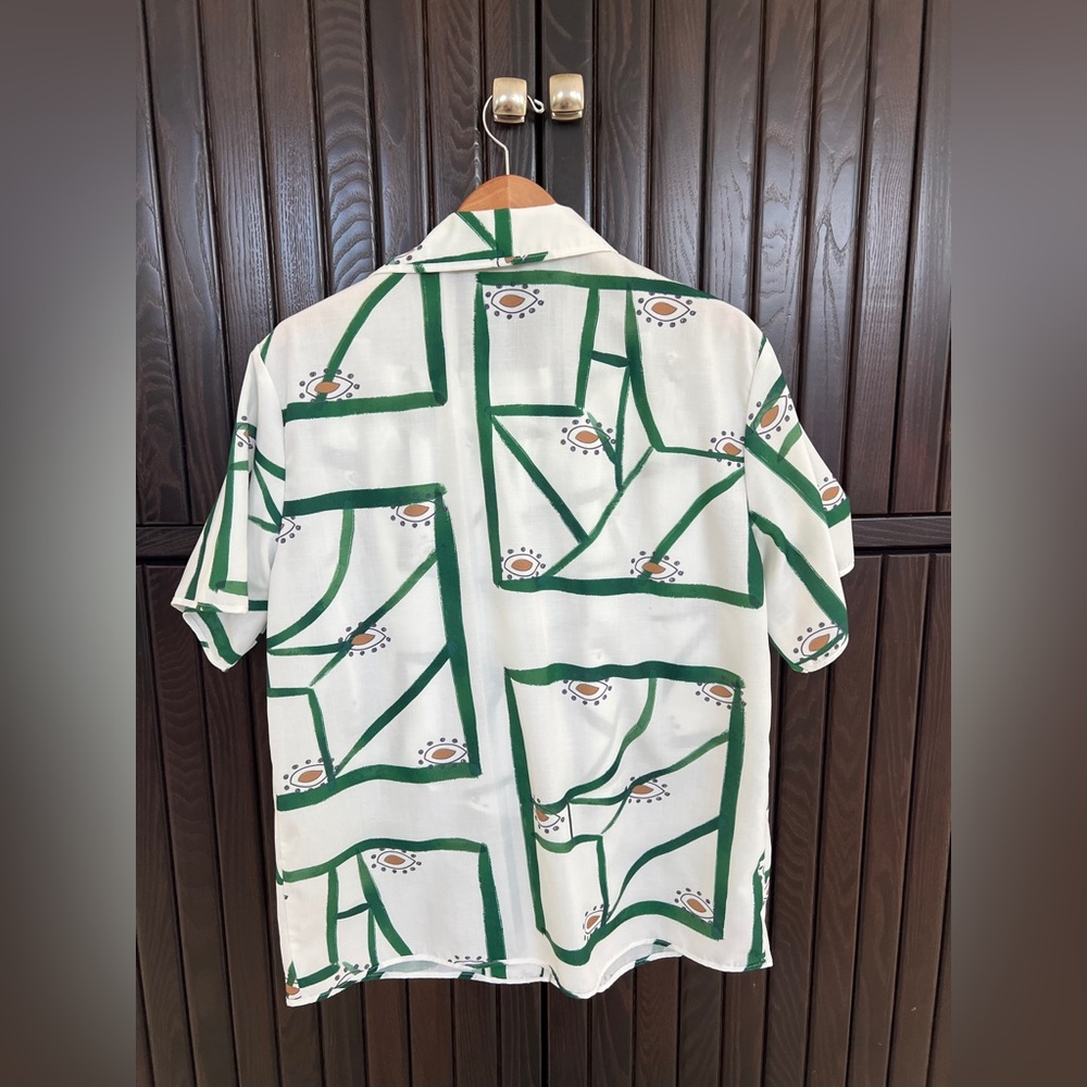 Green and White Patterned Shirt and Shorts Set - Picture 7 of 9